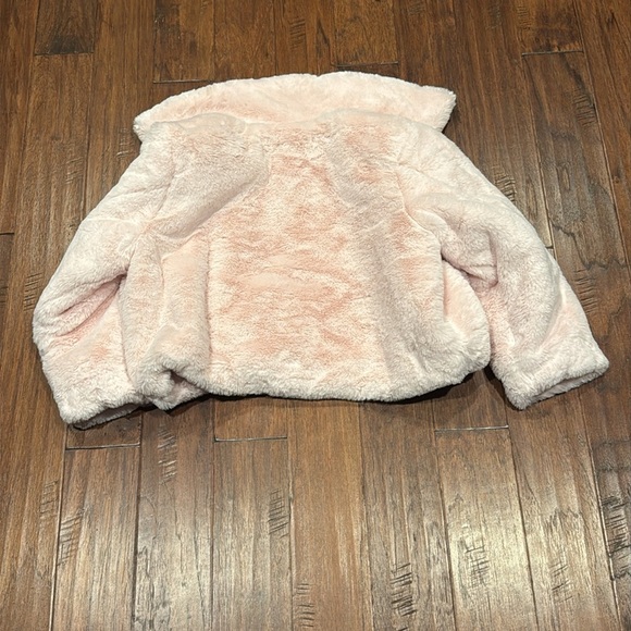 NWT! 1X Women's Pink Faux Fur Jacket - Picture 7 of 12